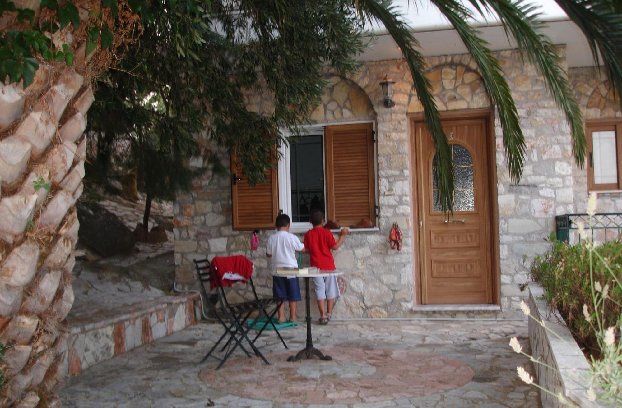 Mathia Apartments Buitenkant foto